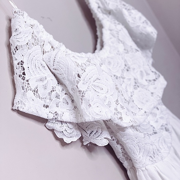 Off the Shoulder Lace White Mini Dress - Picture 3 of 4